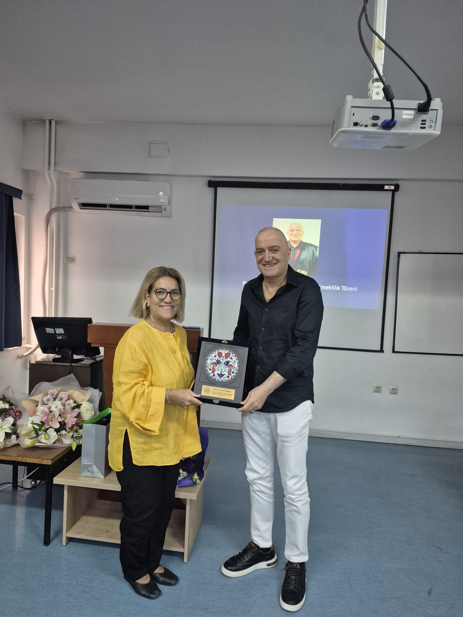Prof. Dr. Arif Nuri GÜRPINAR emekli olmuştur